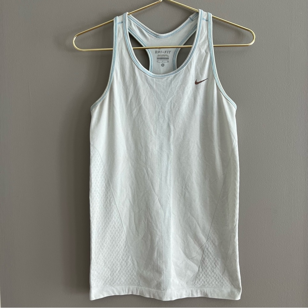Nike Pale Blue Dri-FIT Tank Top Size Small